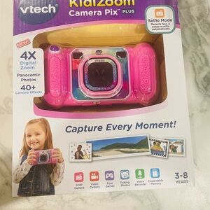 VTech Kidizoom Pix Plus Camera - Vibrant Pink